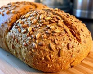 Volkorenbrood met pompoenpitten en lijnzaad