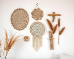 Wanddecoratie in natuurlijke materialen: rust en balans