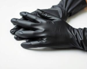 Wanneer kies je voor zwarte nitril handschoenen?